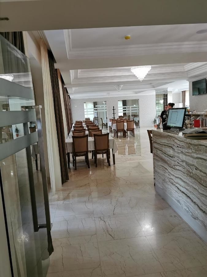 Отель Pensiunea JOJO Imperial Resort&Spa Бэиле-Еркулане-31
